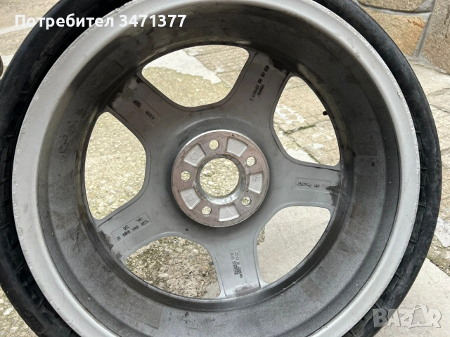 Патерица Резервна Гума за Audi/Mercedes, снимка 4 - Гуми и джанти - 54397806