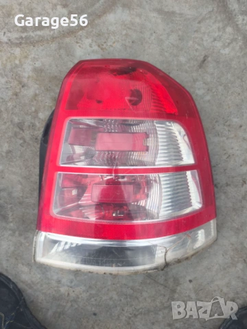 Десен стоп за Opel Zafira B Face -счупен