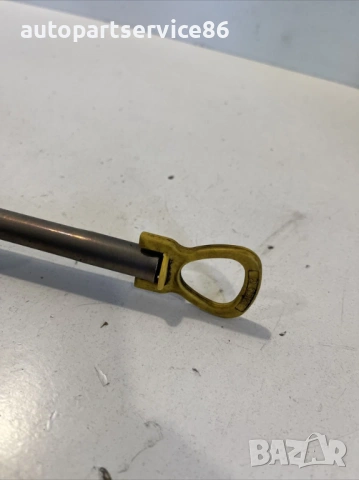 Щека за ниво на масло 2.2 CDI за Mercedes W212 (2012), снимка 2 - Части - 54146919