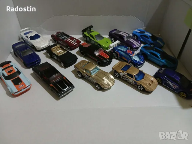 Hot Wheels и Matchbox колички, снимка 2 - Коли, камиони, мотори, писти - 55694267