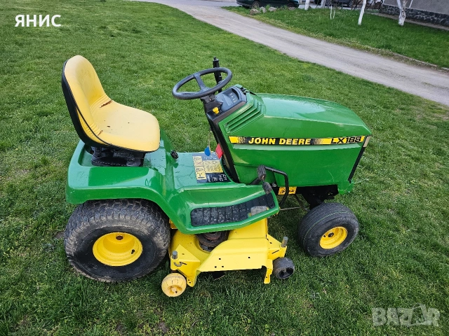 ТРАКТОРНА КОСАЧКА JOHN DEERE/ KAWASAKI/ДВУЦИЛИНДРОВА. ПЕРФЕКТНА. , снимка 5 - Градинска техника - 54184121