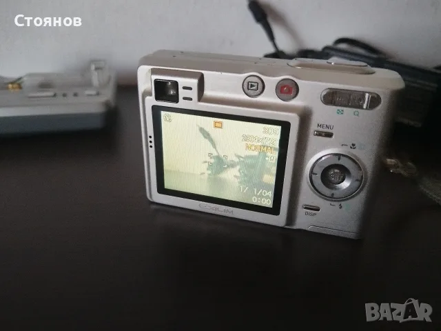 Камера CASIO EXILIM EX-Z40 4.0MP, снимка 8 - Фотоапарати - 55352161