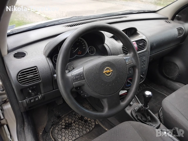 Opel Corsa 1.7DTI, снимка 11 - Автомобили и джипове - 54892061