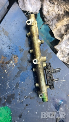 Рейл с клапан датчик Пежо / Ситроен 2.2 HDi 133 Peugeot Citroen, снимка 2 - Части - 53973780