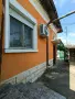 Продава се масивна едноетажна къща с гараж и лятна кухня в гр. Бяла Слатина, снимка 8