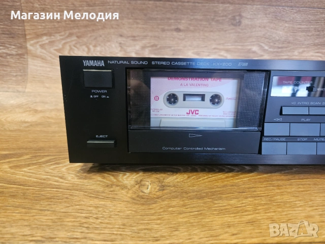 Касетен дек Yamaha KX-200 Natural Sound – Японска прецизност и чист аналогов звук от „Златната ера“ , снимка 4 - Декове - 53987072