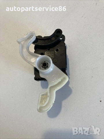 Мотор за клапа на парното за Vauxhall Astra 1.3 Cdti (2012) U9518001 , снимка 2 - Части - 55012963