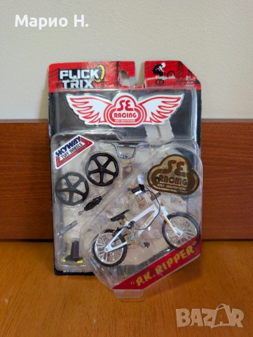 Фингър байк Flick Trix SE Racing BMX Innovations R.K. Ripper + резервни части, като нов, оригинален