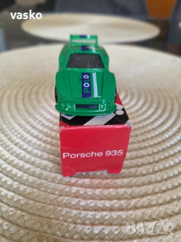 Английско Корги Порше 935 ново, снимка 2 - Колекции - 54171125