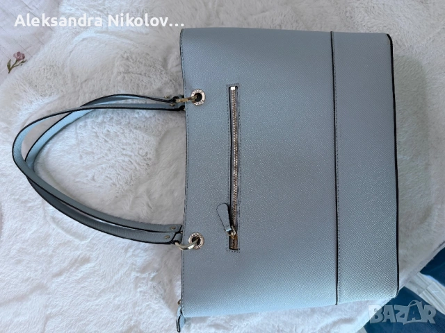 Нова оригинална чанта на Guess , снимка 2 - Чанти - 54651241