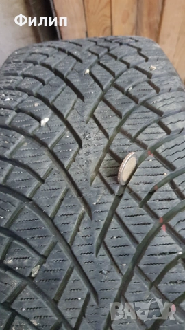Зимни гуми NOKIAN HKPL R5 SUV 215/60 R17 100R, снимка 5 - Гуми и джанти - 55134541