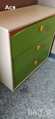Скрин за дрехи в зелено, снимка 2 - Шкафове - 55600926