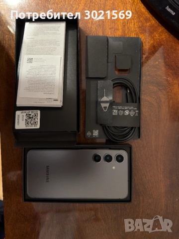 Продавам Samsung S24 128GB Onyx Black