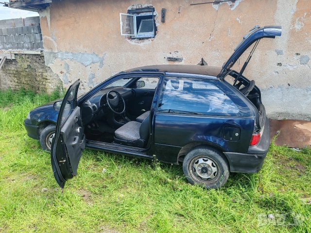 За части Suzuki swif / Сузуки суифт 1,3 1994 бензин, снимка 12 - Автомобили и джипове - 54842461