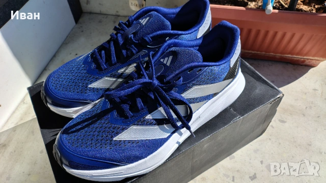 Adidas маратонки номер 44, стелка 28см, Левски, снимка 5 - Маратонки - 54279998