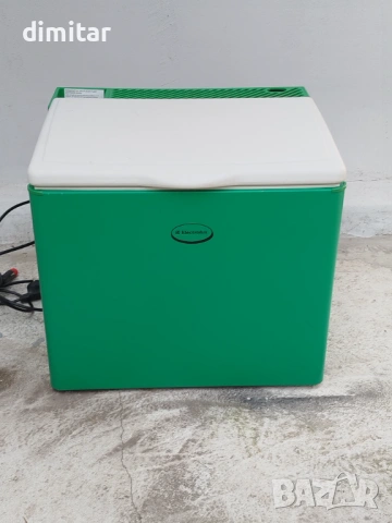 Хладилник ракла  ELECTROLUX -12/220 V- GAZ , снимка 4 - Хладилни чанти - 54422347
