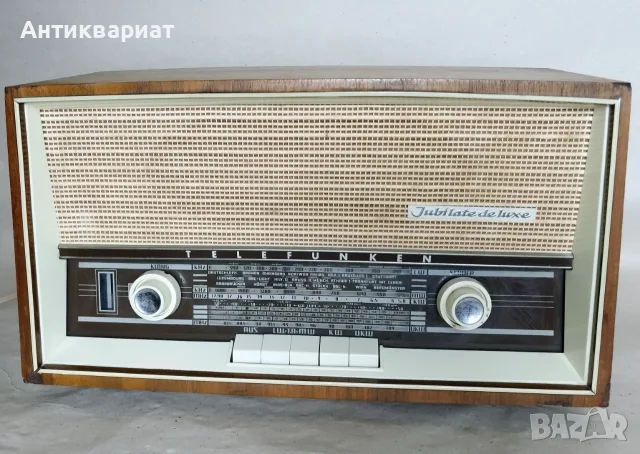 Лампово радио Telefunken Jubilate de Luxe 1461 / Германия, снимка 4 - Радиокасетофони, транзистори - 55530545