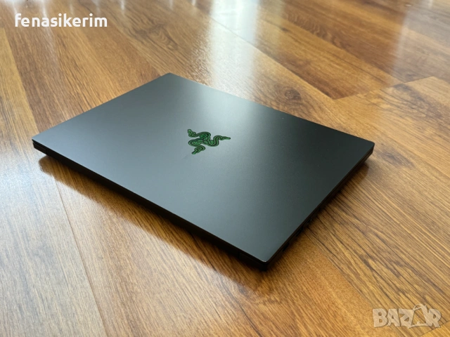 14' 2.5K 240Hz Ryzen 9 8945HS Razer Blade 32GB DDR5/1TB NVMe/Nvidia RTX 4070 8GB/Бат. 6ч, снимка 4 - Лаптопи за игри - 54714961