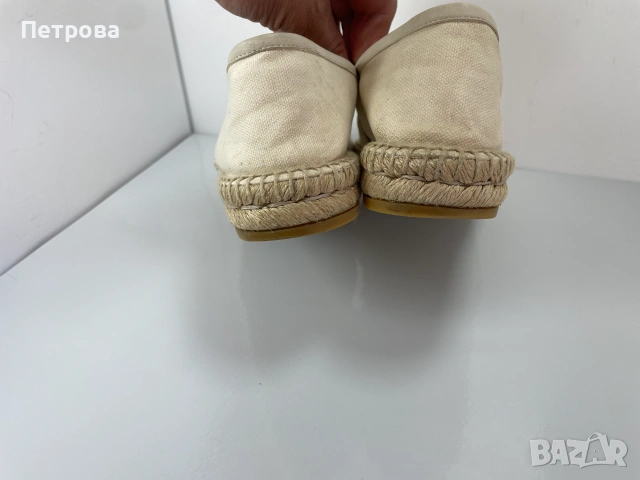 Бежови еспадрили Gucci 39 Оригинал, снимка 6 - Дамски ежедневни обувки - 55103265