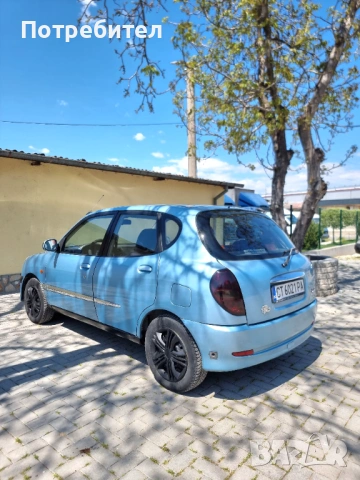 Daihatsu Sirion, снимка 6 - Автомобили и джипове - 54244160