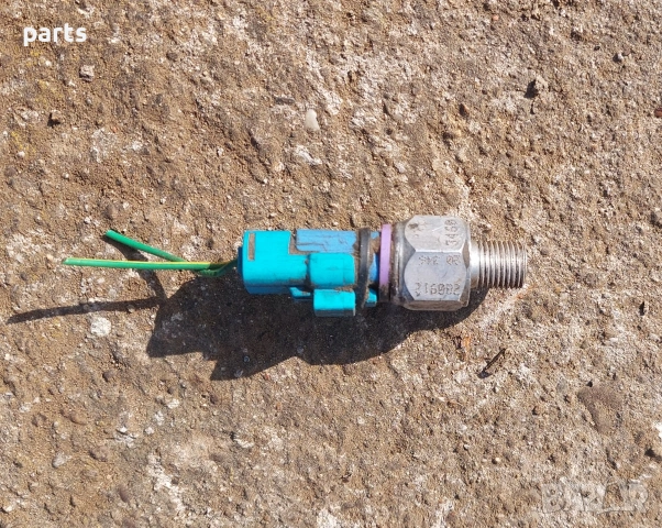 Датчик Налягане Масло Пежо Партнер - 206 - Ситроен Берлинго , снимка 2 - Части - 53968488