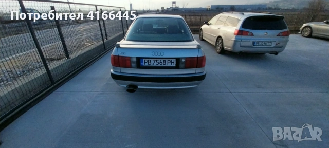 Ауди 80 Б4 1.6 бензин, снимка 4 - Автомобили и джипове - 54890308