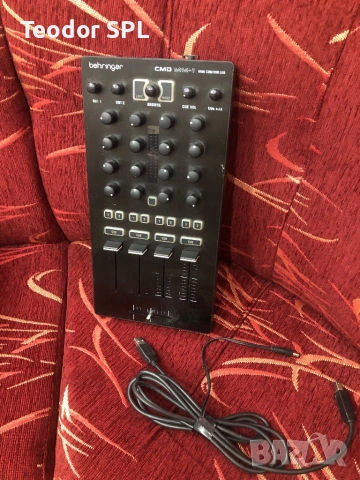 Смесител пулт за миди midi файлове