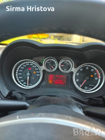 Alfa Romeo MiTo 1.4 Газ/Бензин (2009 г.), снимка 4 - Автомобили и джипове - 55145541