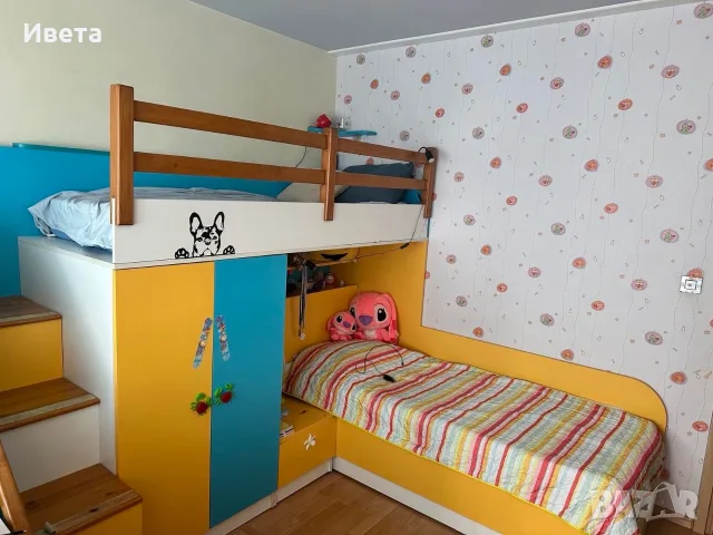 Двуетажно легло