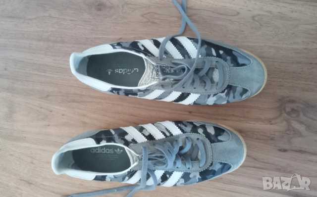 Оригинални летни маратонки Adidas UK 4.5 стелка 23,5см, снимка 3 - Маратонки - 54250984