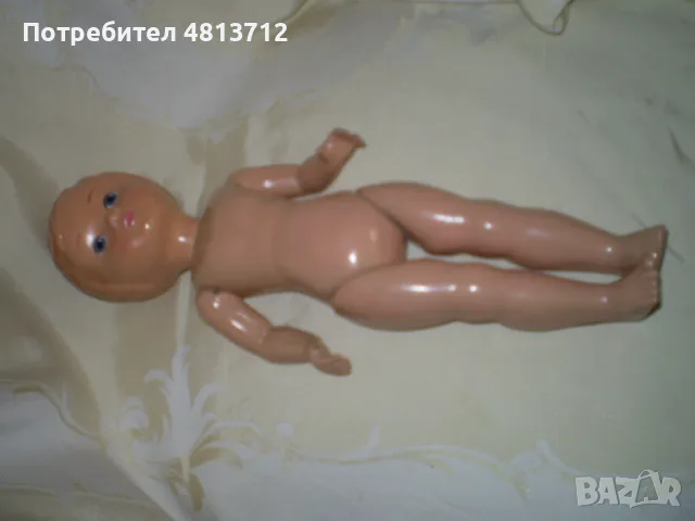 Антикварна кукла  модел от средата на миналия век, изработена може би бакелит , снимка 7 - Колекции - 55414678