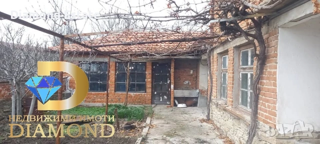 Двуетажна къща в село Поляново, общ. Харманли, снимка 4 - Къщи - 54775744