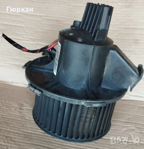 Парно Мотор за Opel Zafira  Behr  D8087, снимка 6 - Части - 54805256