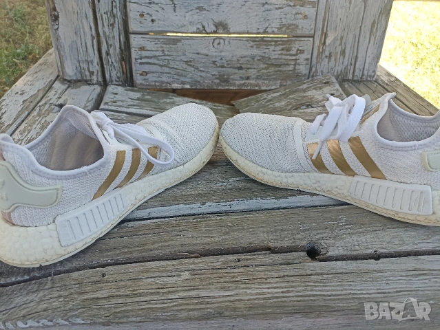 Дамски маратонки Adidas NMD R1, снимка 10 - Маратонки - 55274209