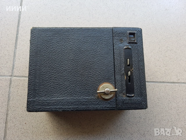 Фотоапарат кутия камера KODAK , снимка 5 - Антикварни и старинни предмети - 53469357