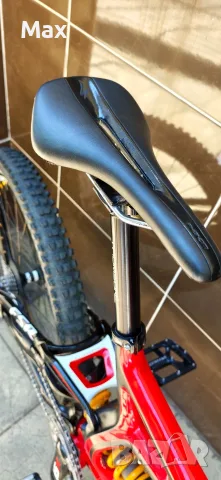 Specialized S-Works Demo 8 Carbon – Легендарен DH Флагман! Top Spec, снимка 8 - Велосипеди - 55440762