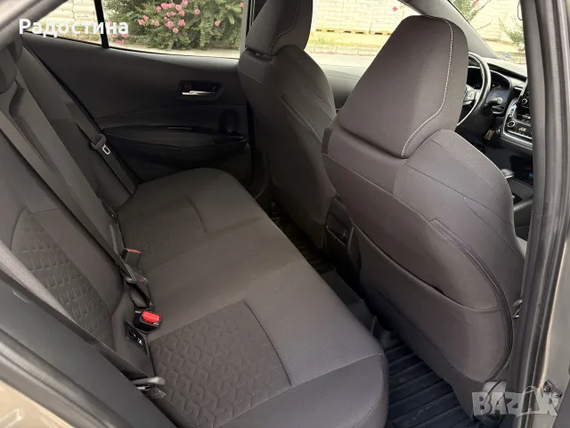 Toyota Corolla 2.0 Бензин Хибрид / 184 кс / Bi-Tone, снимка 13 - Автомобили и джипове - 55405870