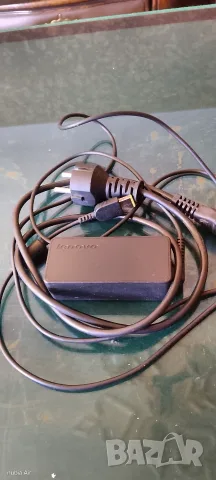 кабели за видио и зарядно за Lenovo , снимка 16 - Оригинални зарядни - 55614553
