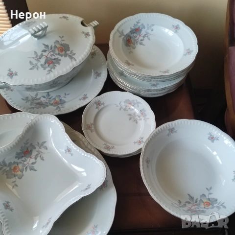 Порцеланов сервиз за хранене, снимка 2 - Сервизи - 55168351