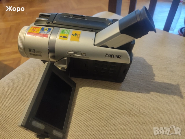 Дигитална видеокамера Сони, снимка 3 - Камери - 53991912