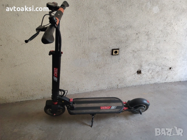 Продавам Електрическа тротинетка ZERO 9