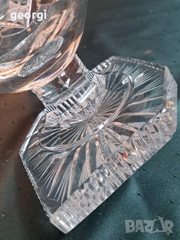 масивна кристална фасетирана ваза със столче Bohemia , снимка 7 - Вази - 54164030
