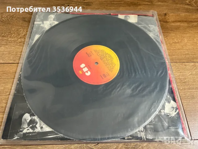 Toto - IV грамофонна плоча, снимка 2 - Грамофонни плочи - 55413098