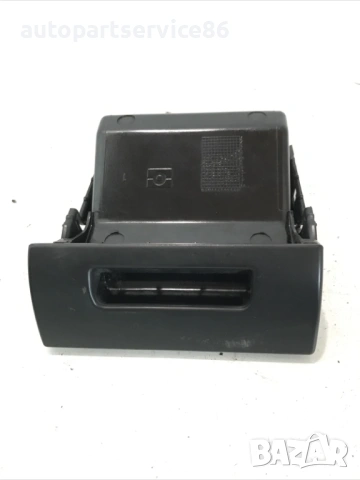 Пепелник преден за Citroen Berlingo / Partner 1.9D (2001) LHD