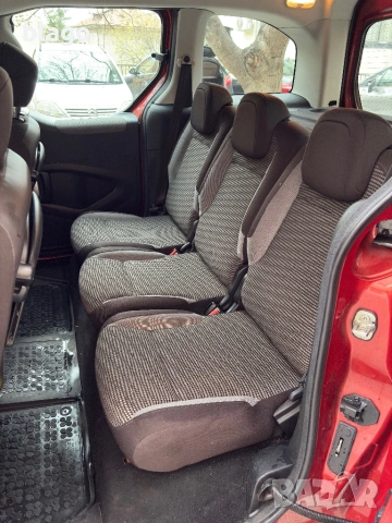 Peogeot partner , снимка 8 - Автомобили и джипове - 54208159