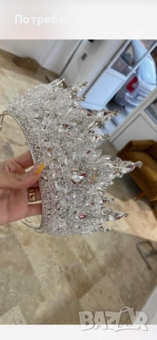 Булчинска корона с кристали / диаманти – като нова