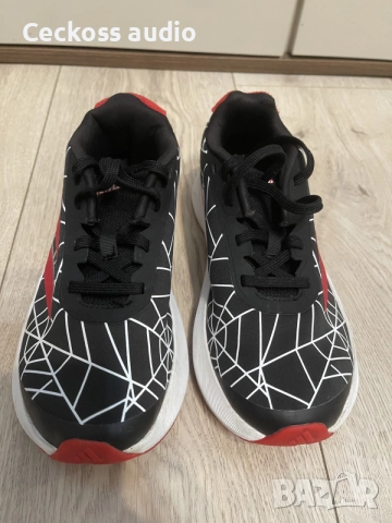 Детски маратонки ADIDAS SPIDER-MAN MARVEL 33 1/2, снимка 5 - Детски маратонки - 55223831