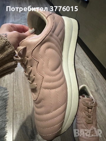 Обувки Love Moschino!, снимка 2 - Дамски ежедневни обувки - 54100551