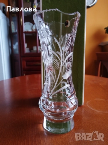 Кристална ваза, снимка 2 - Вази - 54077154
