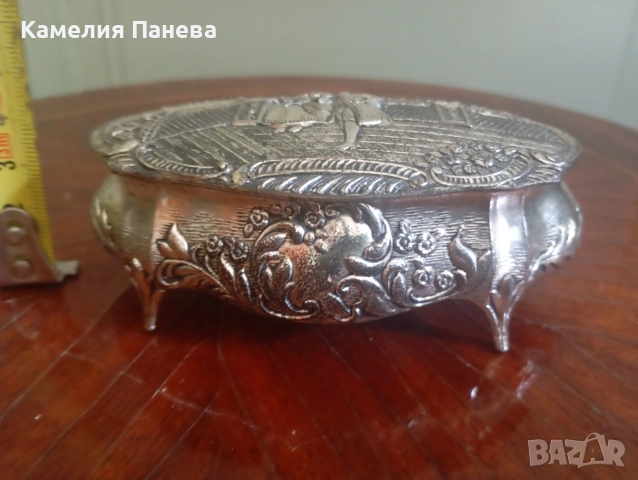 Винтидж кутия за бижута, снимка 2 - Други ценни предмети - 55141218